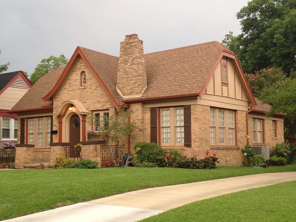 1st image of 2732 Willing Ave