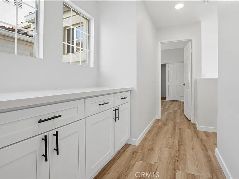 356 Carrione Ct — Photo 32
