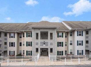 4472 Woodsman Dr UNIT 831, Hampstead, MD