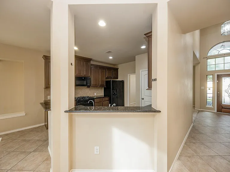 4019 Windmill Creek Dr — Photo 13