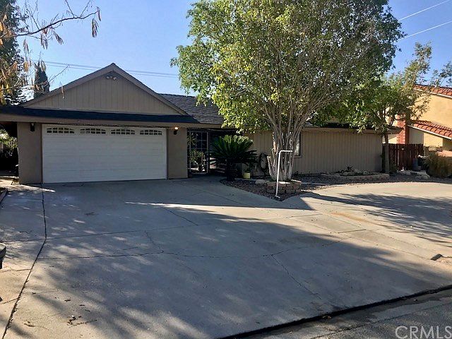 1st image of 26047 Holly Vista Blvd