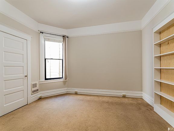 5th image of 892 Greenwich St