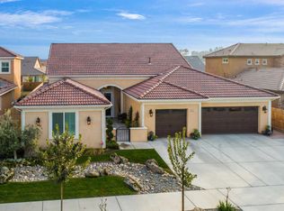 6531 W Lark Ct, Visalia, CA 93291