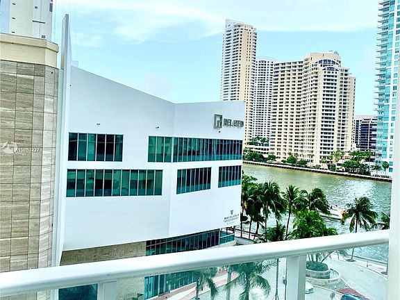 3rd image of 300 S Biscayne Blvd #L-628