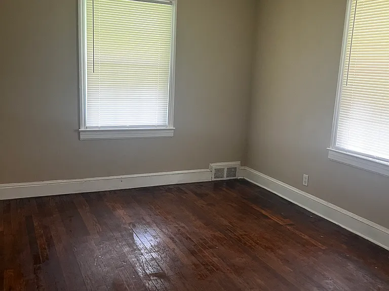 1407 Fitch St — Photo 4