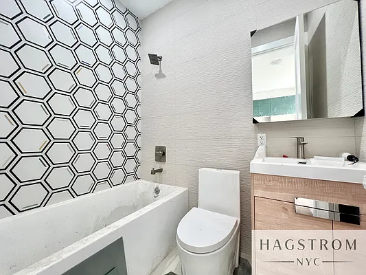 Rented by Hagstrom Management Inc | media 1