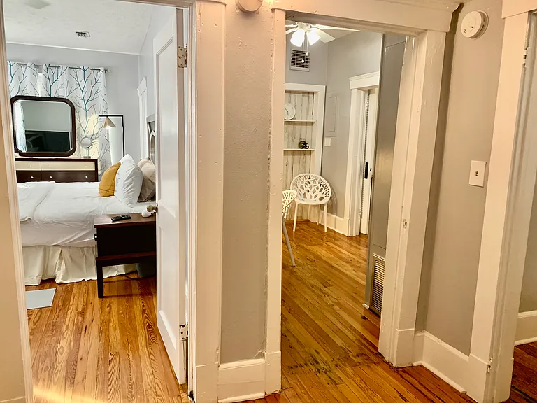 1039 Riviera St — Photo 49