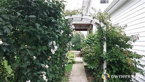 Entrance to back porch