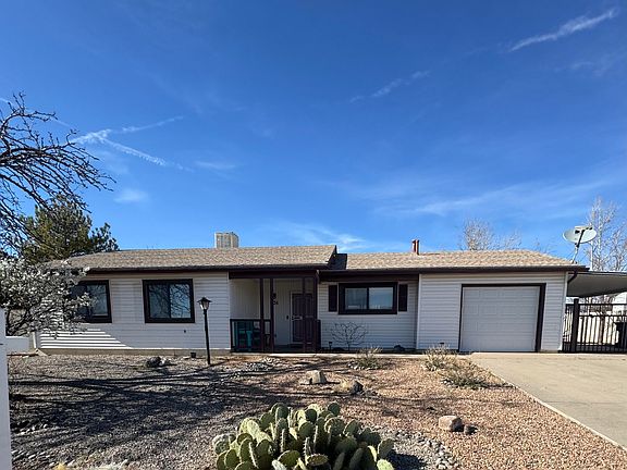 2nd image of 836 Orinoco Dr SE