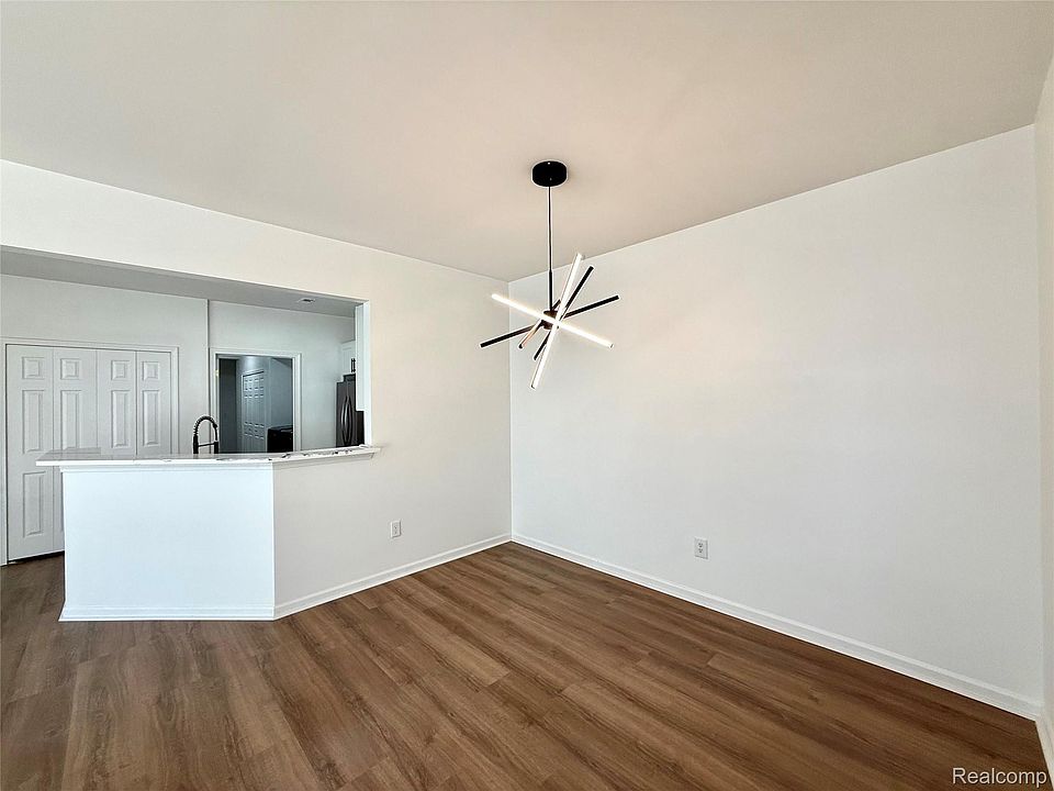 18107 Chesapeake Cir, photo 14