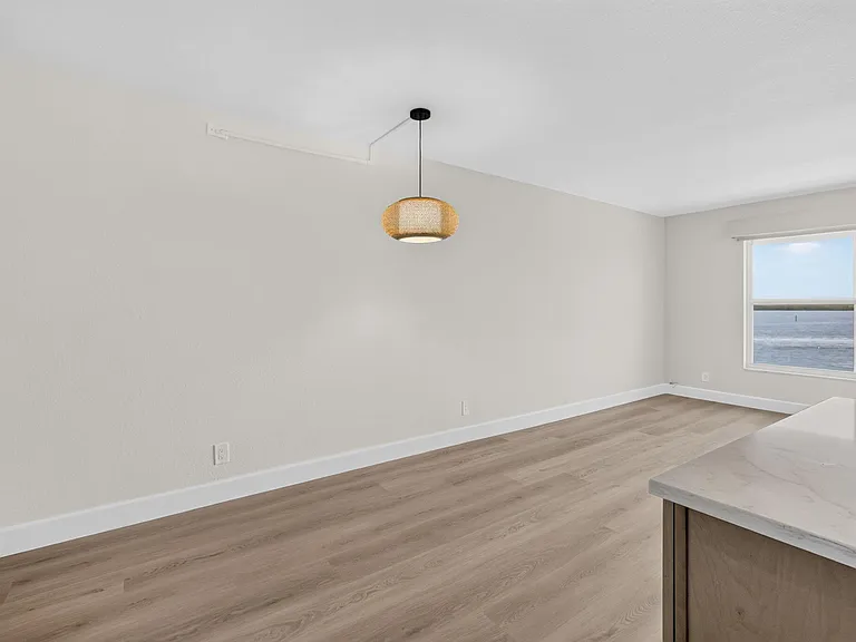 52 Yacht Club Dr #305 — Photo 24
