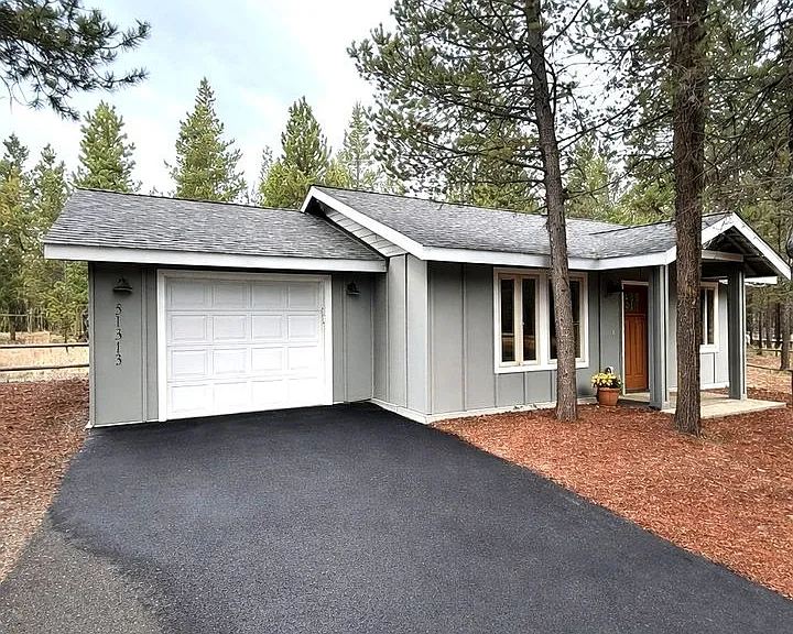 51313 Mitts Way — Photo 1