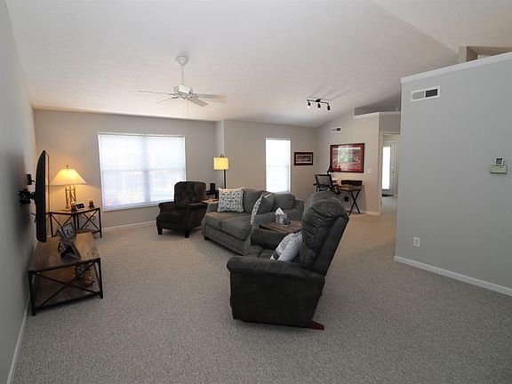 4th image of 251 Doublegate Dr APT G