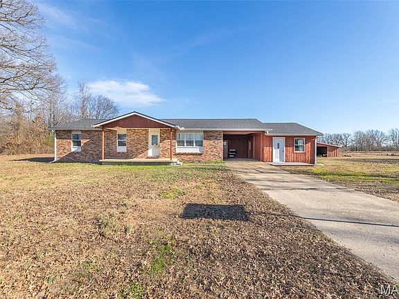 3rd image of 2594 County Road 309