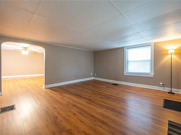 5th image of 95 E Harrison Ave
