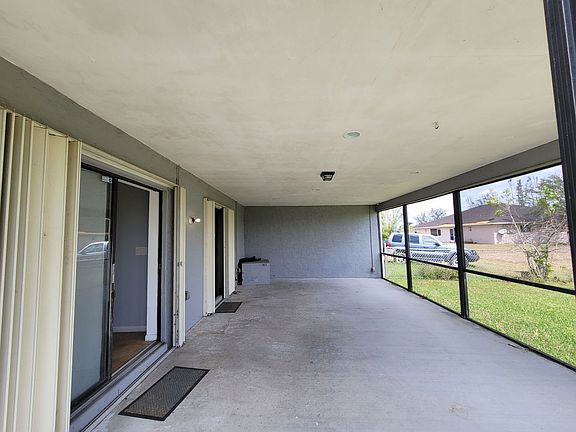 4th image of 1835 Andalusia Blvd