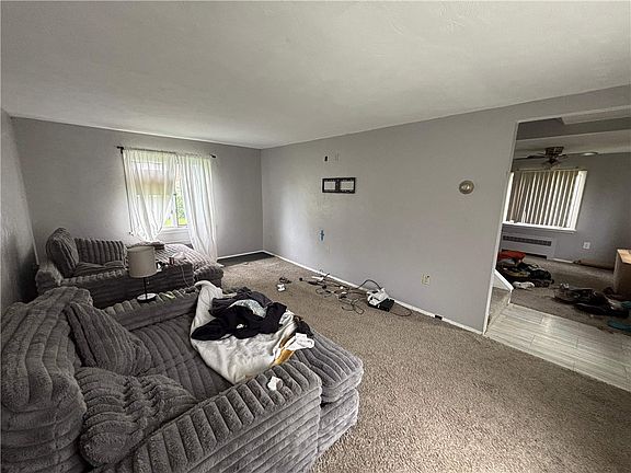 5th image of 617 Grandview Ave