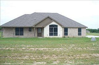 2nd image of 122 Colonial Creek Ln