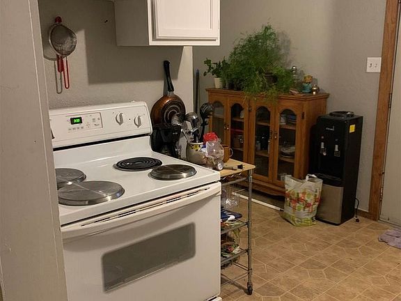 5th image of 1117 Lynn Ave