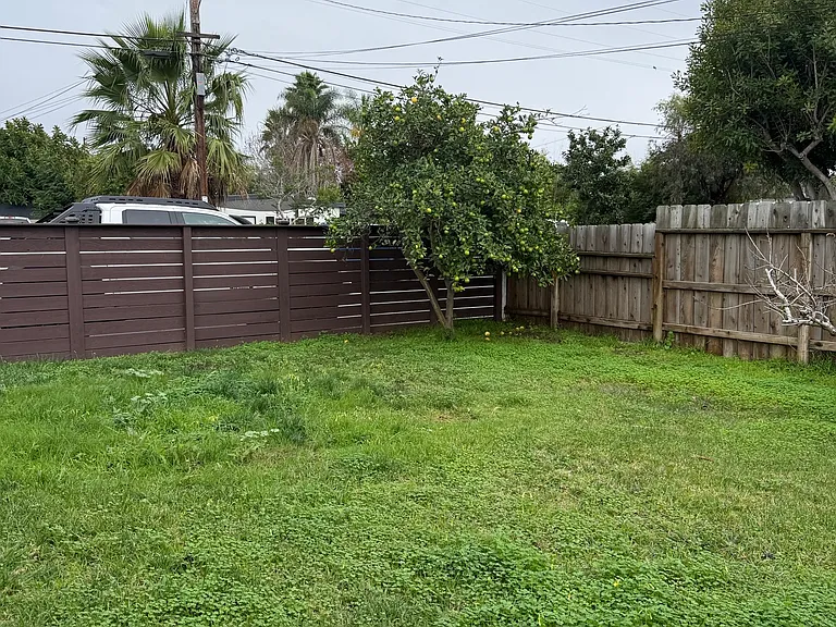 1144 Aloha Dr #A — Photo 16