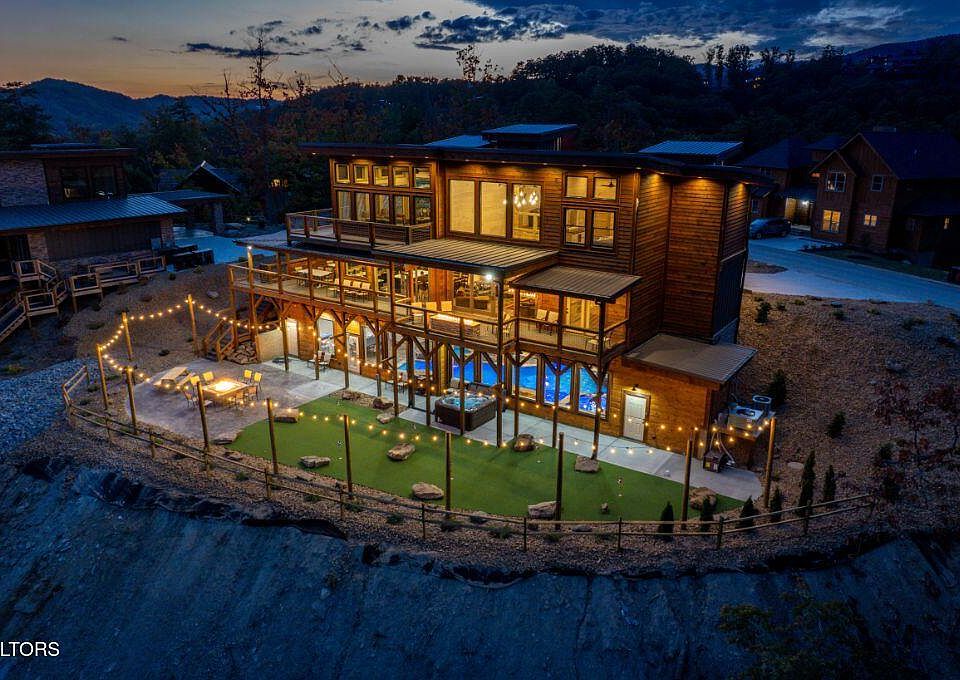2328 Mimosa Dr, Sevierville, TN 37862 | MLS #1312418 | Zillow