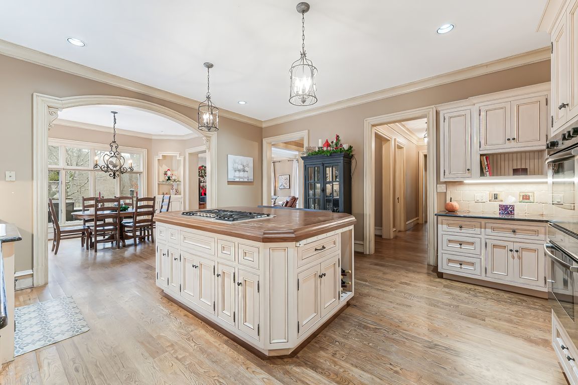 next background image