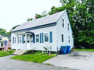 9 Grove St #1, Whitinsville, MA 01588