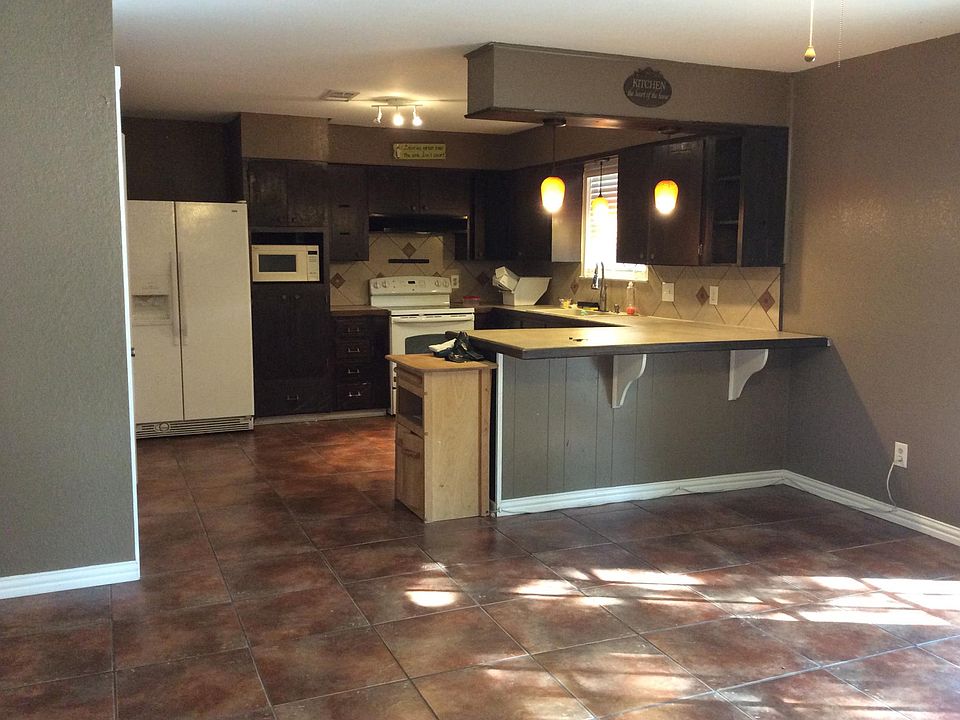 1st image of 1010 Terra Alta Dr
