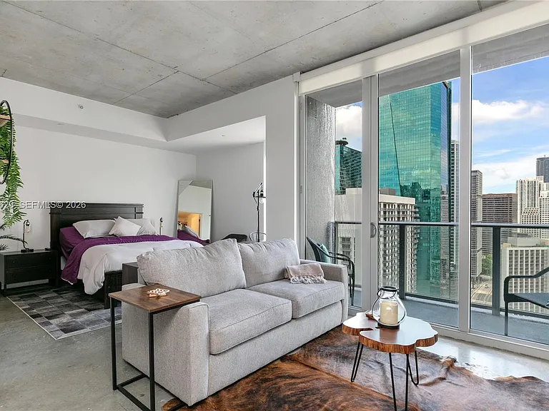 151 SE 1st St #3103 — Photo 7