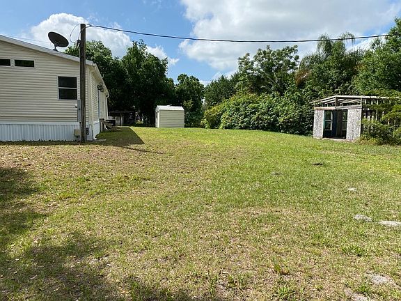 5th image of 3707 Pickford Ave