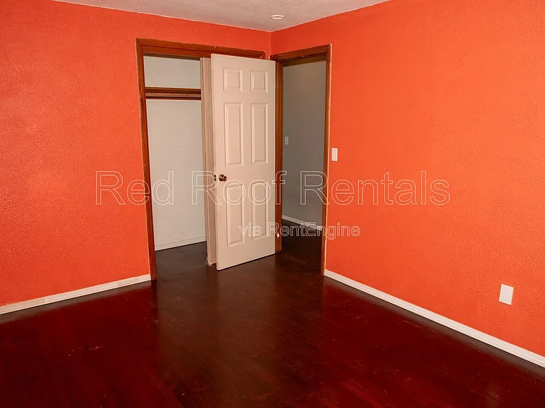 502 138th St E — Photo 32