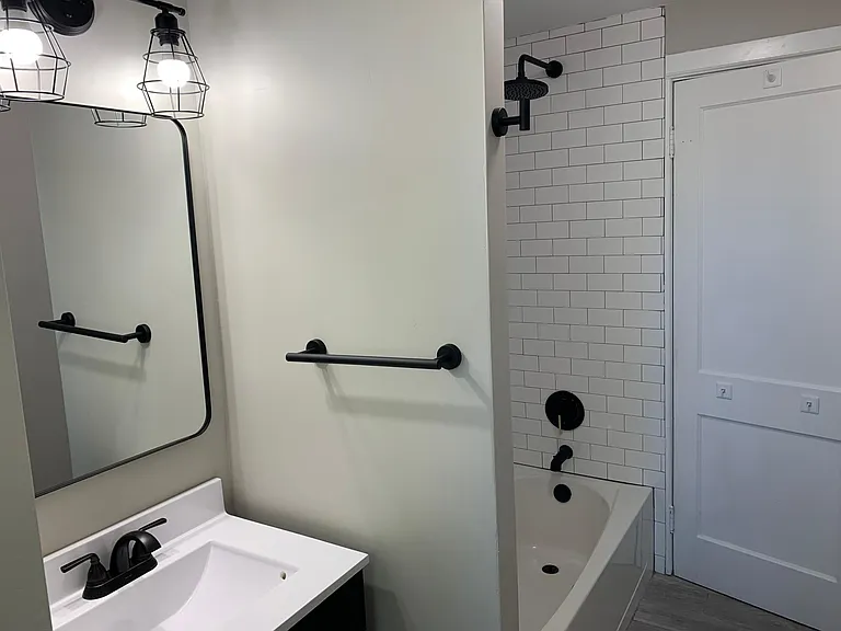 329 Prospect St #1 — Photo 9