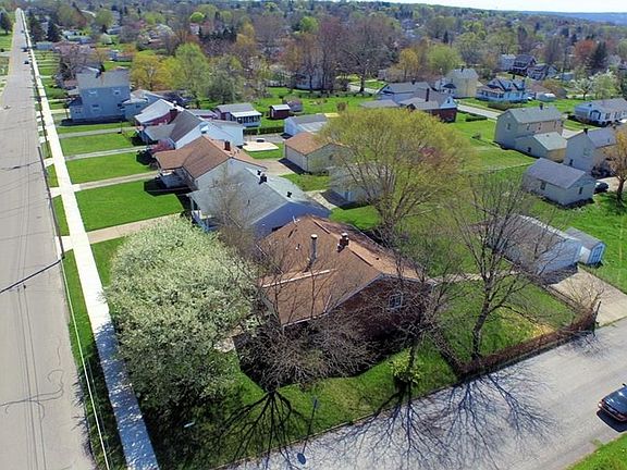 5th image of 331 Porter Ave