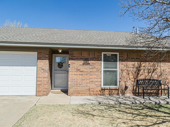 4th image of 4204 Ridgeway Dr