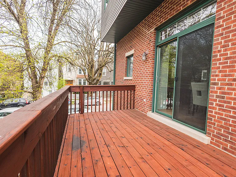 3056 N Paulina St — Photo 18