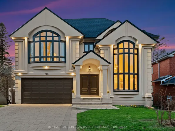 218 Hillcrest Ave, Toronto, ON M2N 3P2