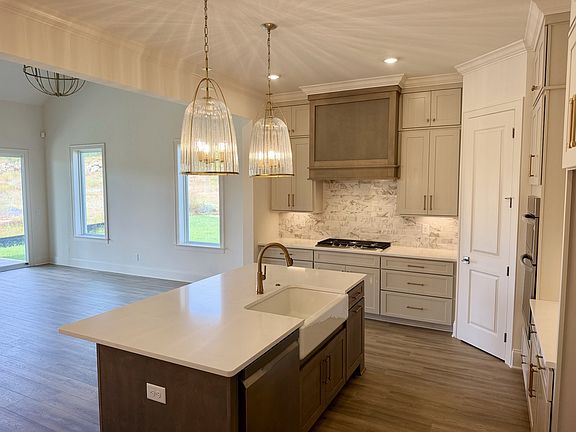 5th image of 2085 Riley Park Dr Lot 235