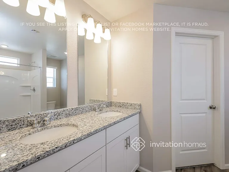 3341 Streamwood Dr — Photo 11