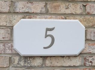 5 Raintree Ct, Greensboro, NC 27407