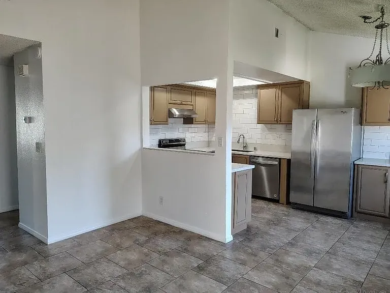 12650 Lakeshore Dr #158 — Photo 2