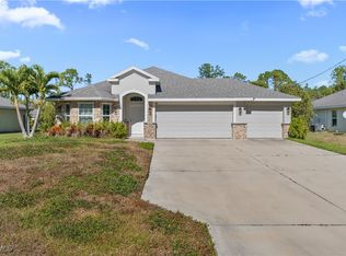 188 Townsend Ct, Lehigh Acres, FL 33972