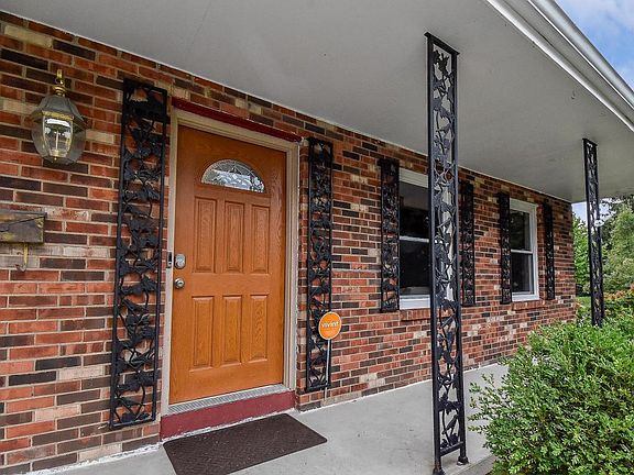 4th image of 4999 Francisco Ct