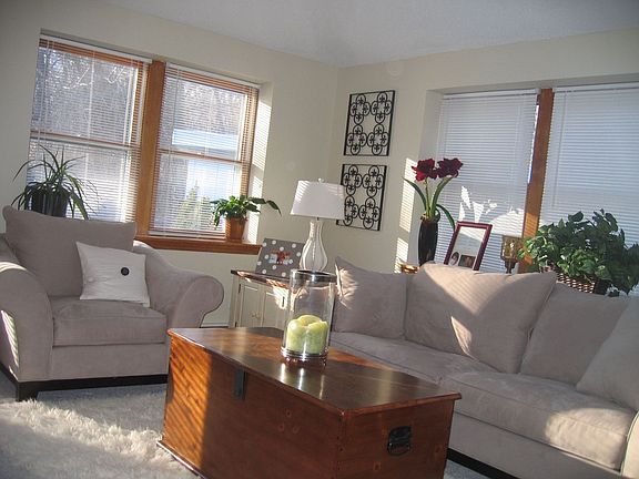 Family Room/2nd Bedroom