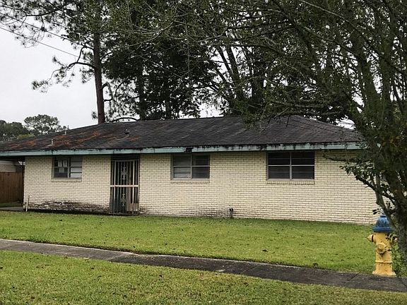 2nd image of 216 Glenwood Dr