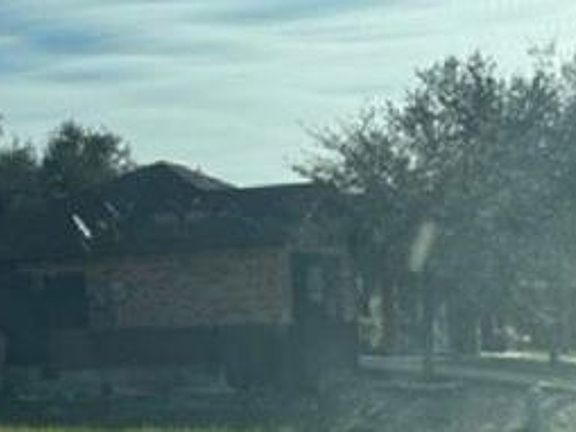 3rd image of 856 E Kika De La Garza Blvd