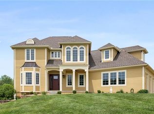 15202 Hills Rd, Kearney, MO 64060