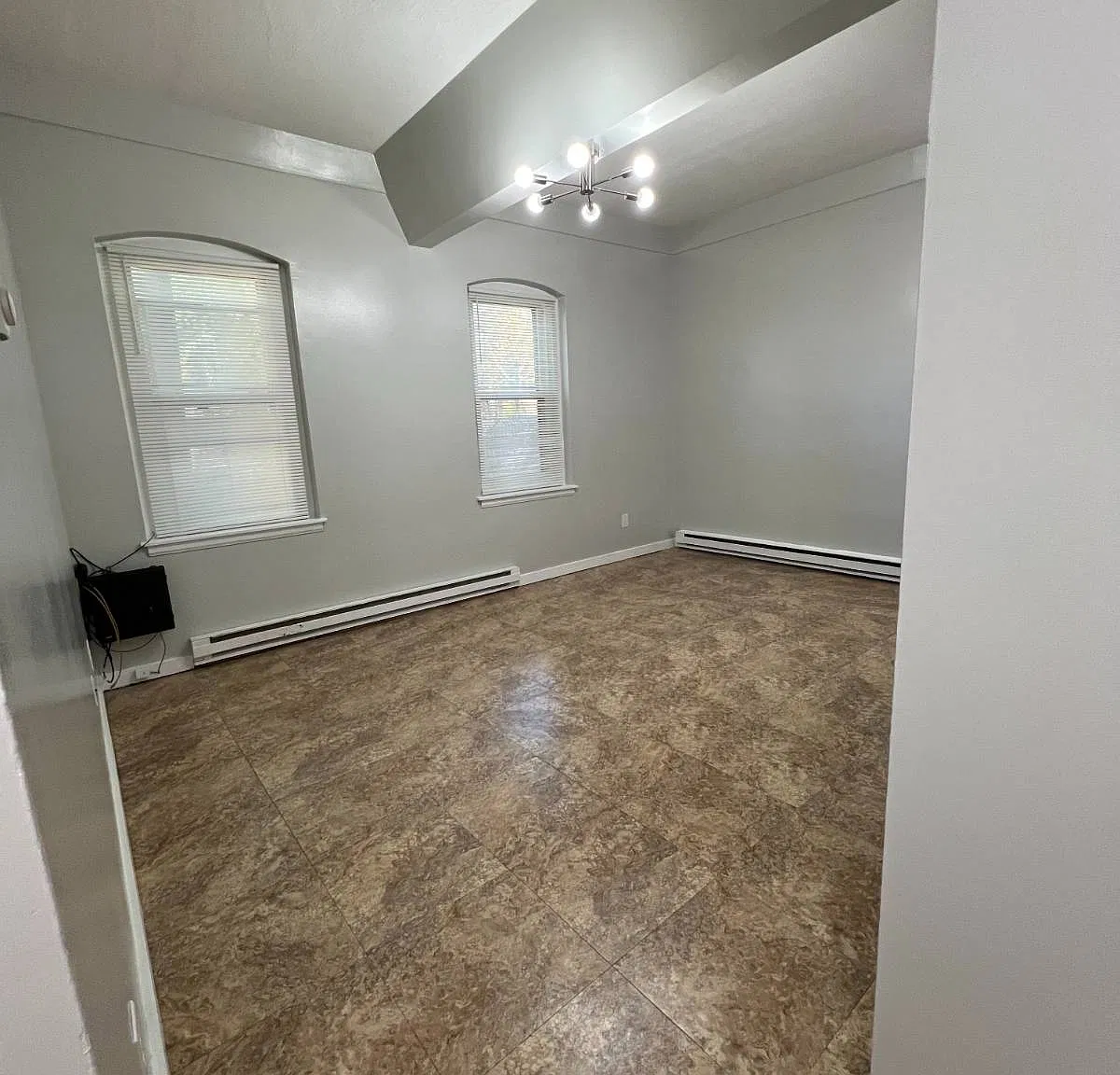 1 bed, 1.0 bath, $1,225 — Photo 4
