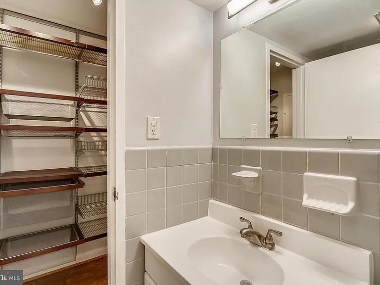 4201 Cathedral Ave NW #1218E — Photo 21