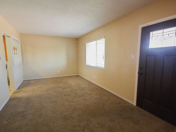 4th image of 2726 Idalia Ave
