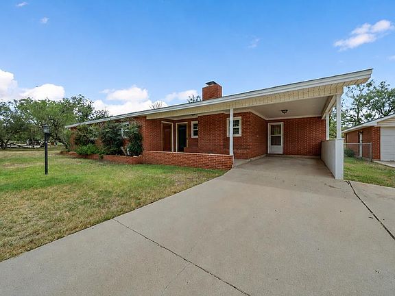 2nd image of 2406 Robb Dr
